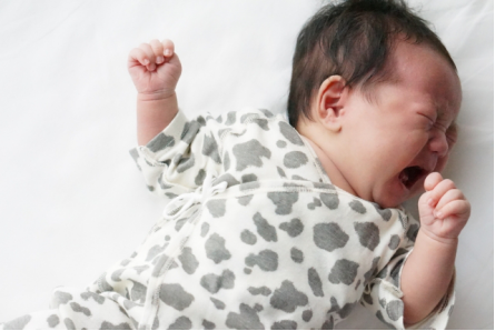 赤ちゃんが 首が反る姿勢で寝る原因は 脳性麻痺を疑うべき Amechan7691のブログ